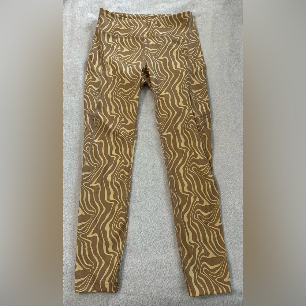 Outdoor Voices Pampas Swirl Zoom Superform 7/8 Yellow‎ Tan Leggings Pocket (S)